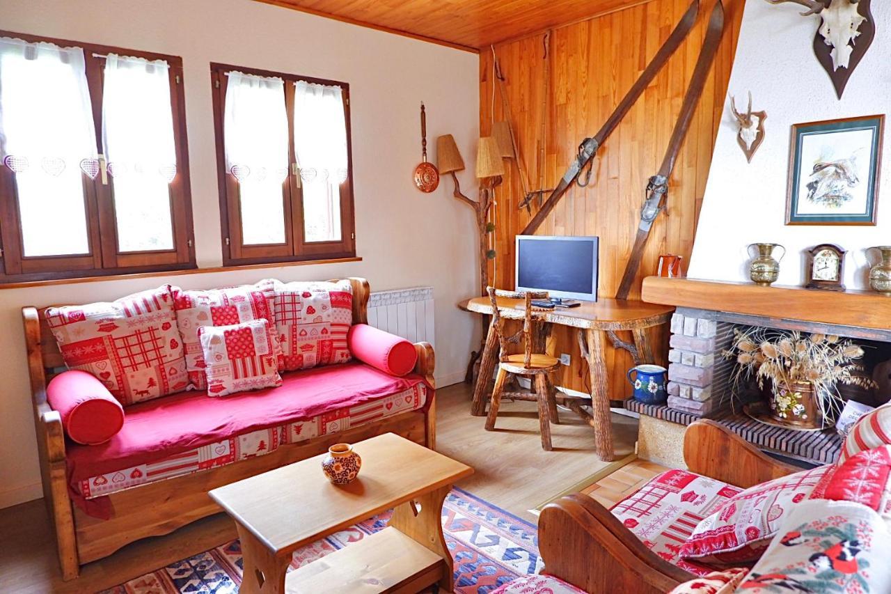Petit chalet de montagne avec espace extérieur Labaroche Extérieur photo